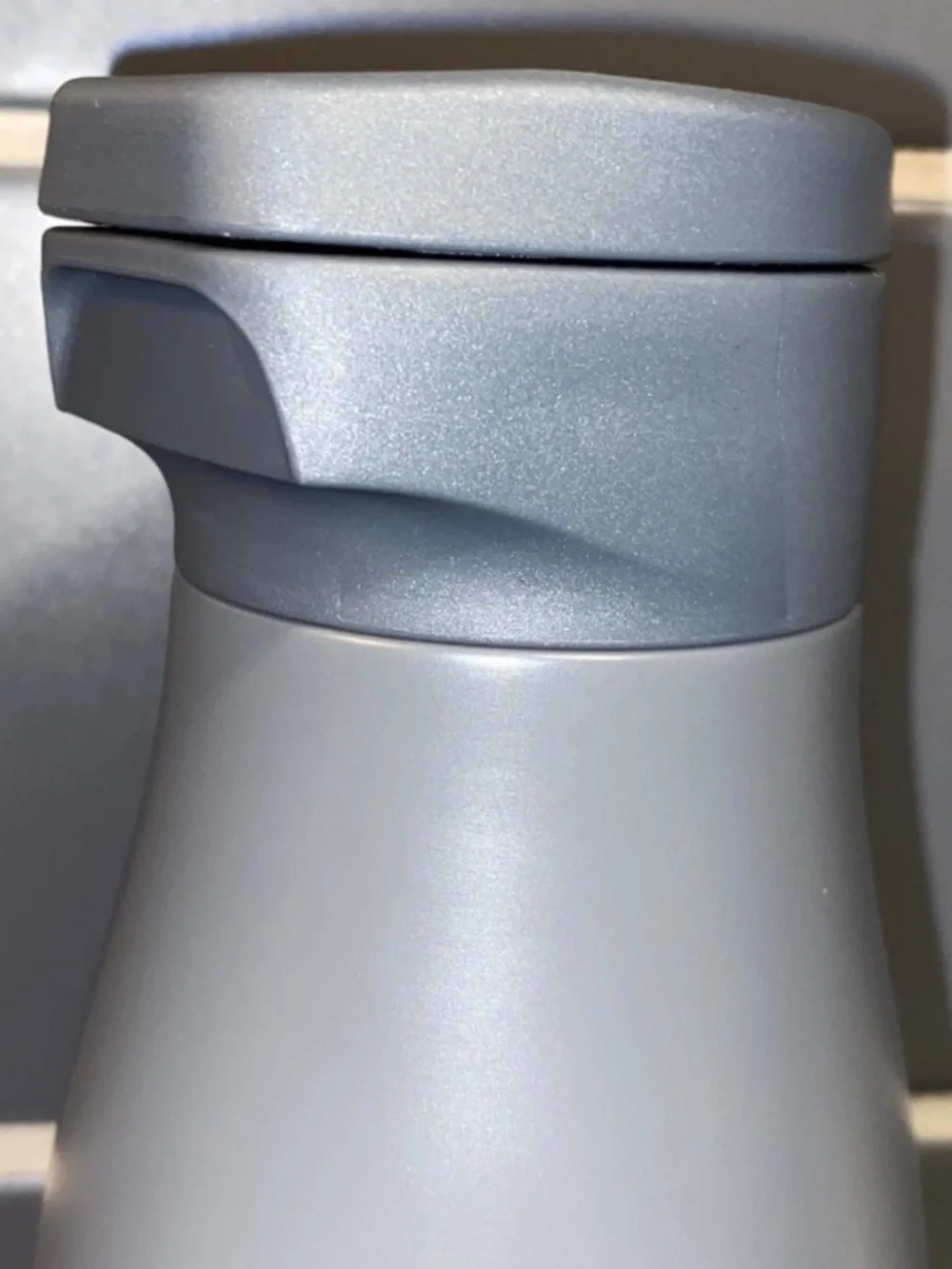 New Starbucks coffee Tumbler, Puppy design. 14FlOz. Slate Grey, Convenient Lid